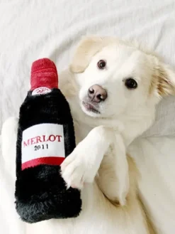 Peluche originale pour chien - Bouteille de vin rouge 🍷 - Zippy Paws