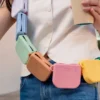 Pochette à friandises pour chien en silicone - Mûre - Shop Sunny Tails