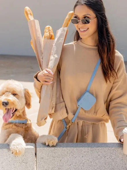 Pochette à friandises pour chien en silicone - Bleu Pastel - Shop Sunny Tails