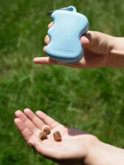 Pochette à friandises pour chien en silicone - Bleu ciel - Springer